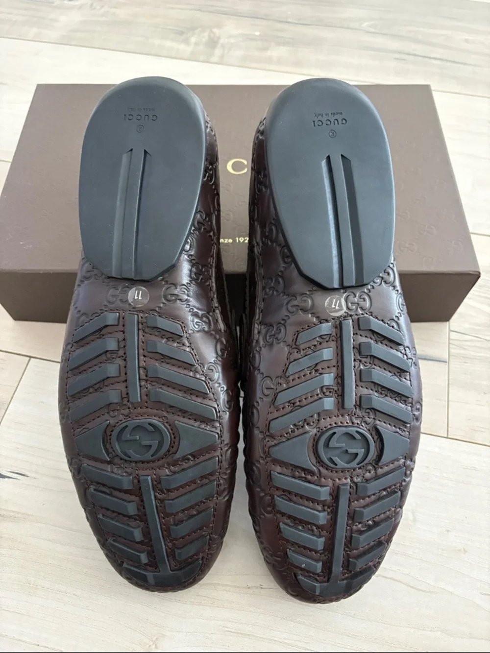 Gucci brown leather